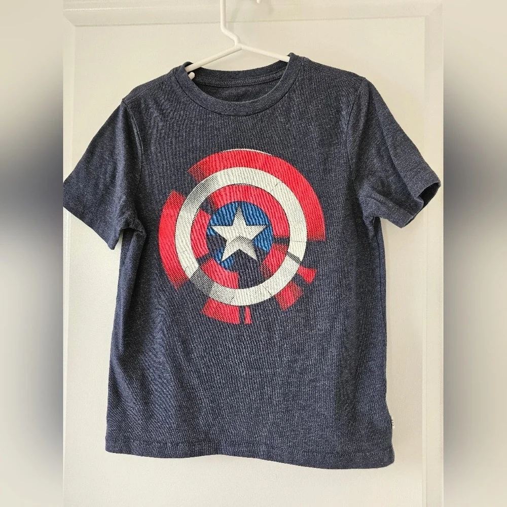 szS‎ GAP Kids Marvel Captain America Tee Vintage Graphic Retro Disney Avengers